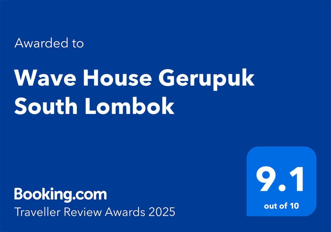 Wave House Gerupuk South Lombok Bed & Breakfast Прая Екстериор снимка